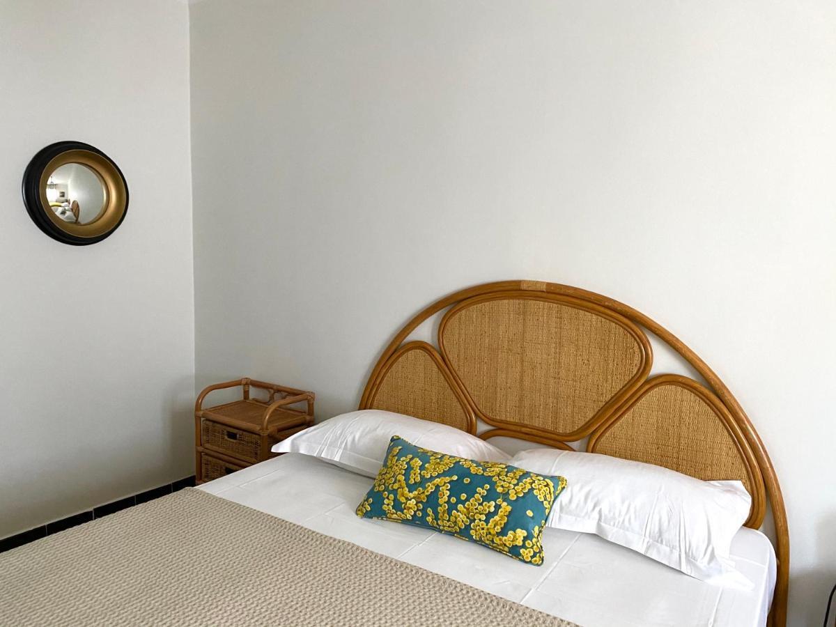 Casa Orfea Hotel Algajola  Eksteriør billede